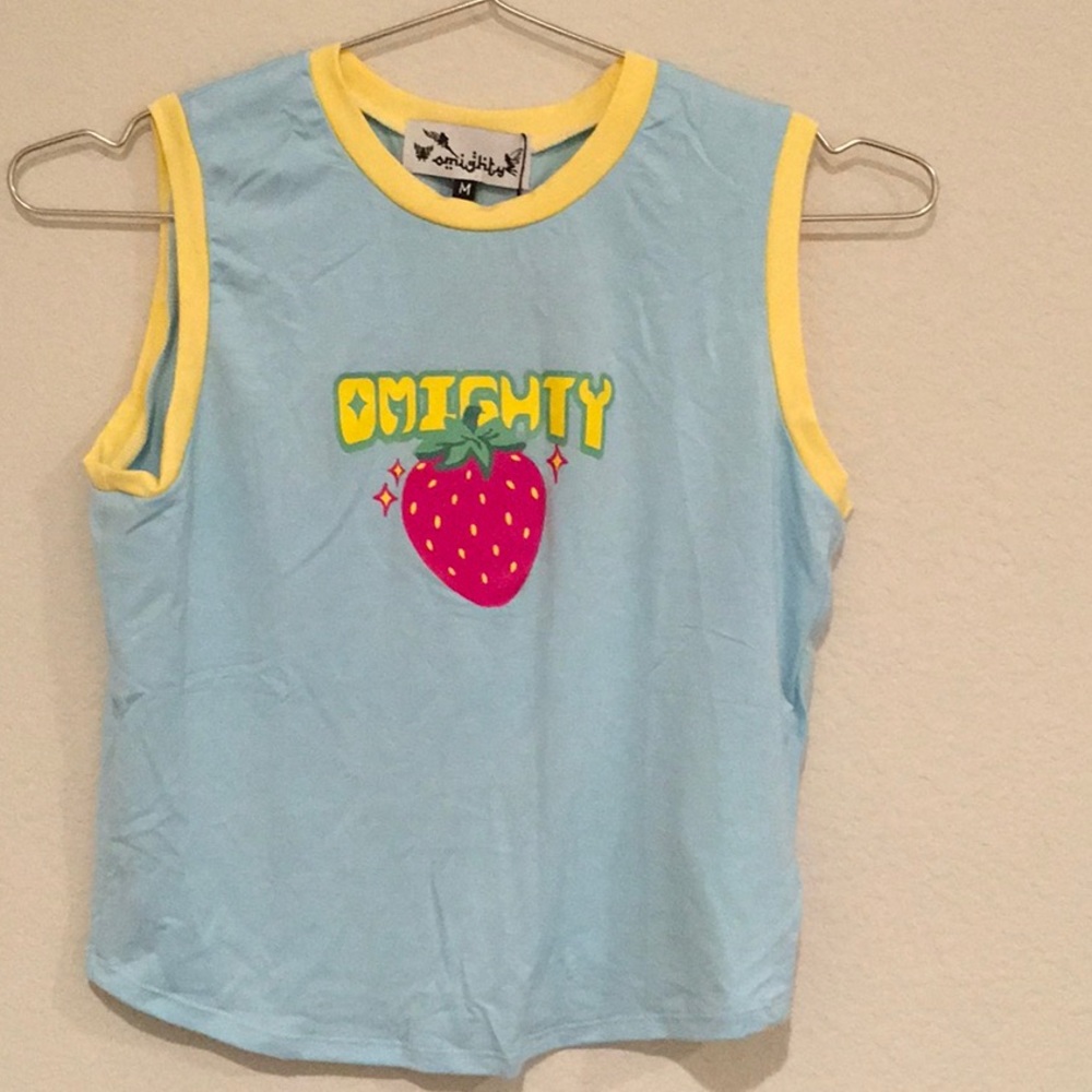 Omighty sleeveless top